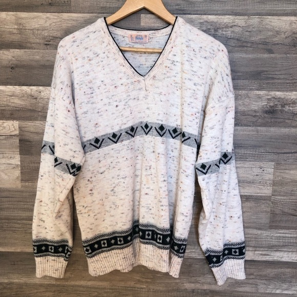 Vintage Italian Wool Knit Loose Fit V-Neck Pullover Sweater Medium - Picture 2 of 10